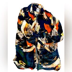 Zara Relaxed Fit Shirt with Abstract Print